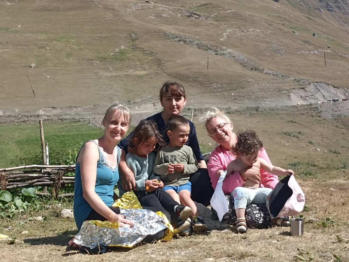 Vila Latphari In Ushguli Exterior foto